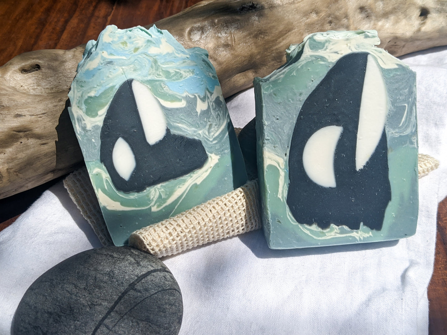 Orca Bar - Handcrafted Botanical Soap | Shea Butter & Hemp Oil | Aqueous Floral Scent